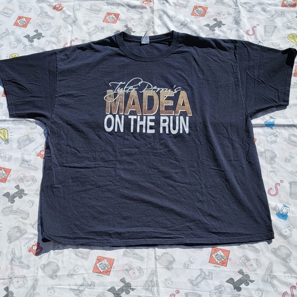 Tyler Perry's Madea On The Run T Shirt 3XL - Picture 2 of 5